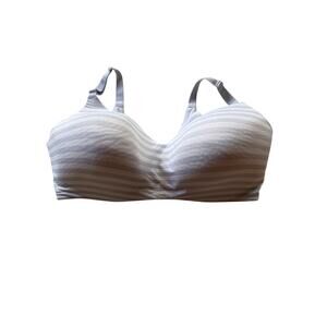 Torrid Curve Dream‎ Wire-Free Bra Size 42F – Striped Gray White Full Coverage